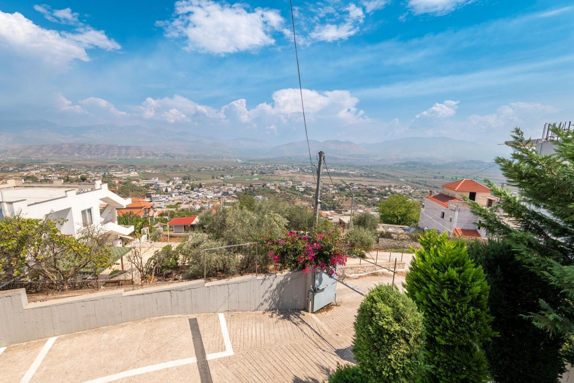 Vila Flamuri Sarandë Esterno foto