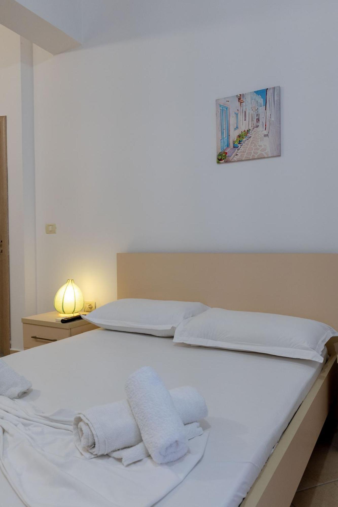 Vila Flamuri Sarandë Esterno foto