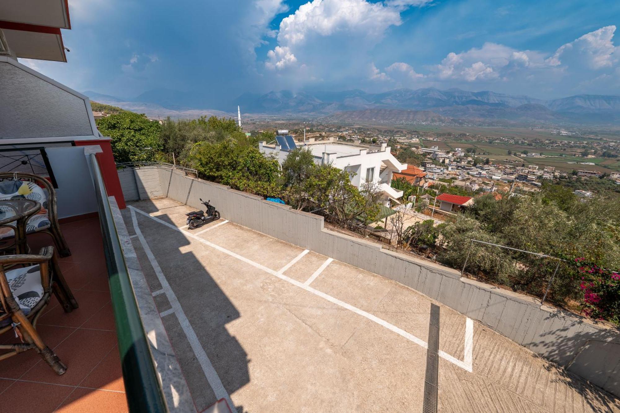 Vila Flamuri Sarandë Esterno foto