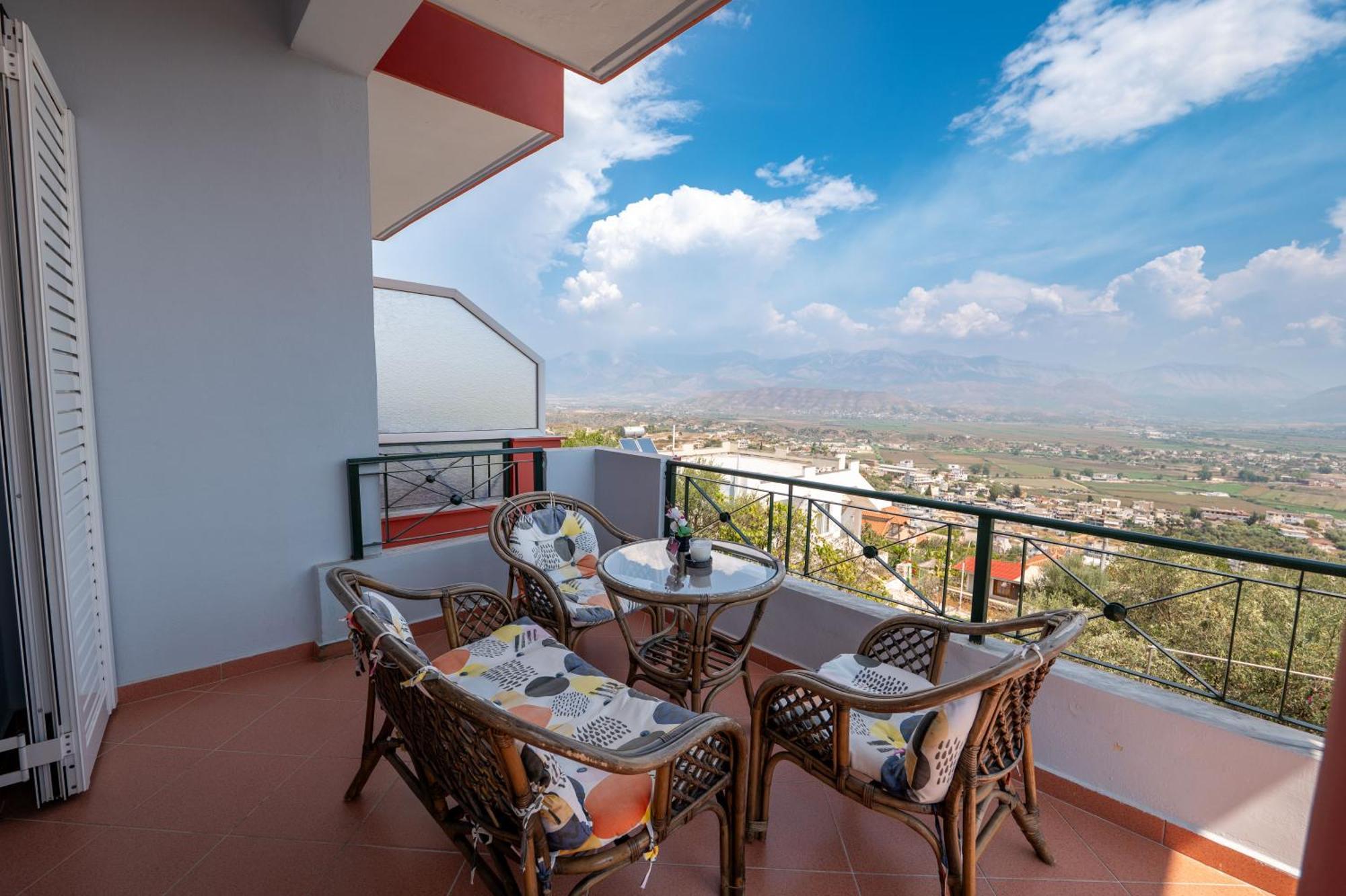 Vila Flamuri Sarandë Esterno foto
